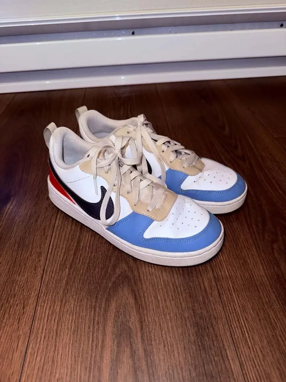 Nike Kids' Court Borough Low Recraft GS Sneakers Size 6Y